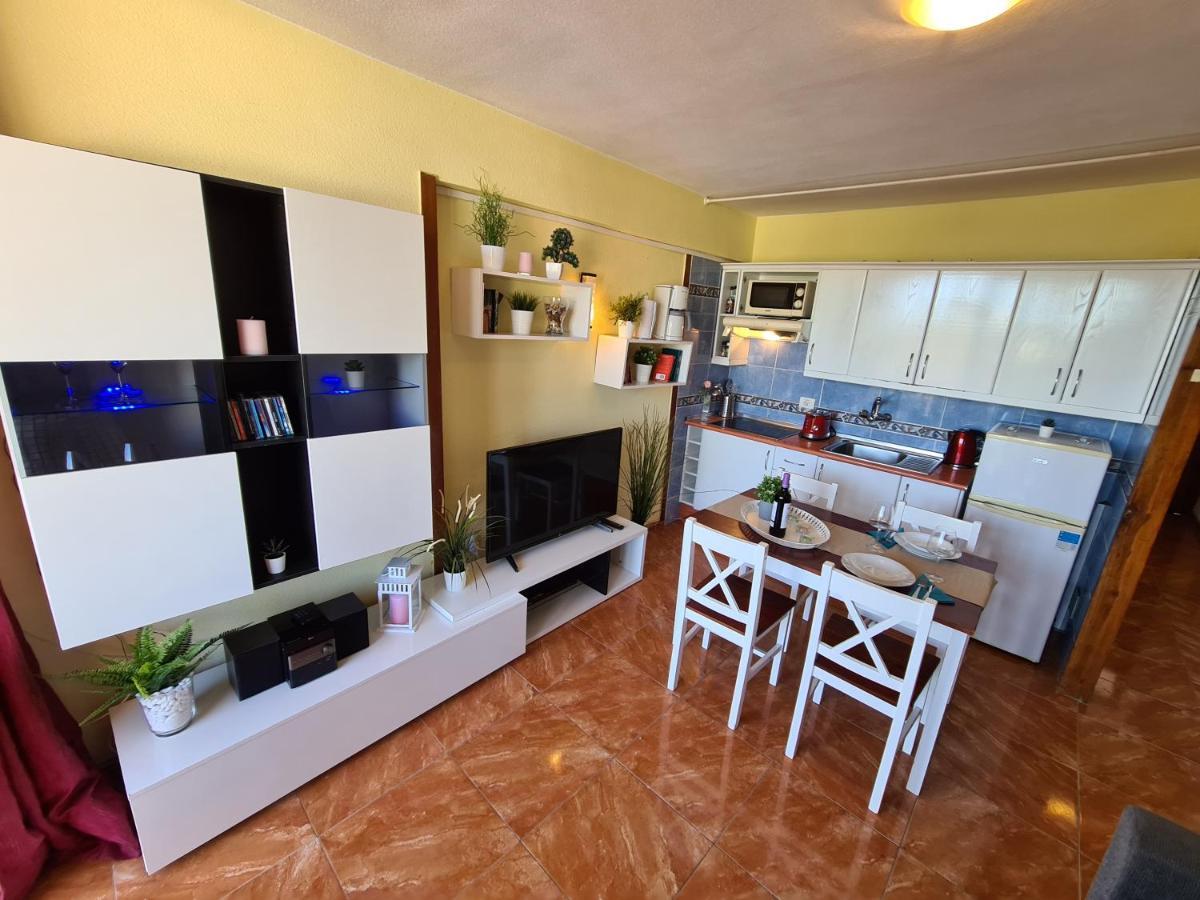 Vida Loca Only 190 Meters To The Sea, Balcony, Sea View, Pool, Wifi Daire Playa Feñabe Dış mekan fotoğraf
